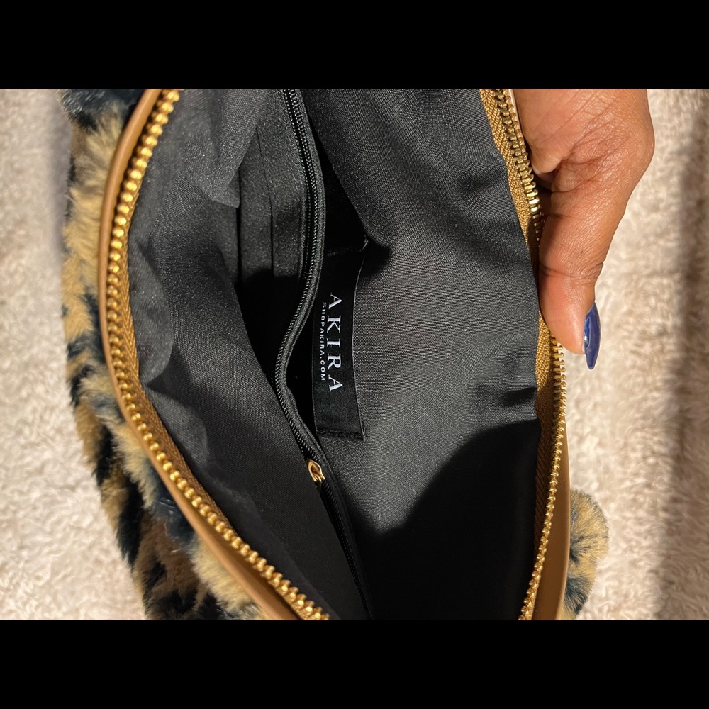 Faux Fur Tiger Print Shoulder Bag - Picture 4 of 4
